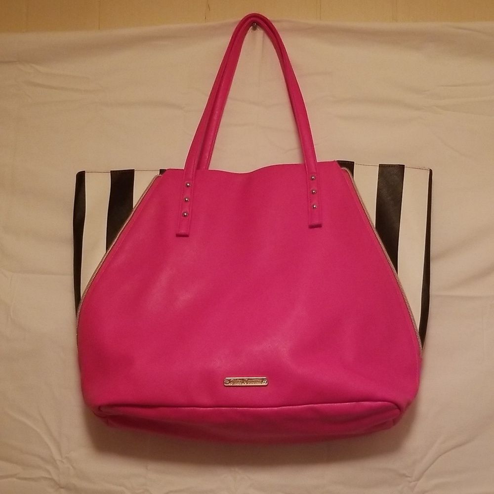 Juicy Couture bag